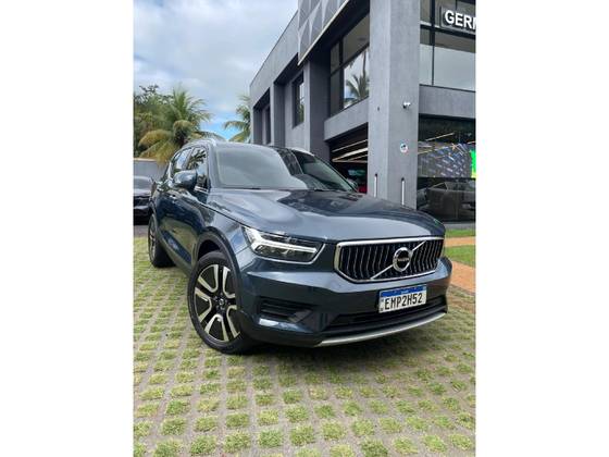 VOLVO XC40 1.5 T5 RECHARGE MOMENTUM GEARTRONIC VOLVO XC40 1.5 T5 RECHARGE MOMENTUM GEARTRONIC